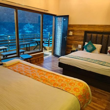 Hotel Surya Lake View Nainital Bagian luar foto